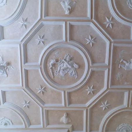 The Square 3* Coburg