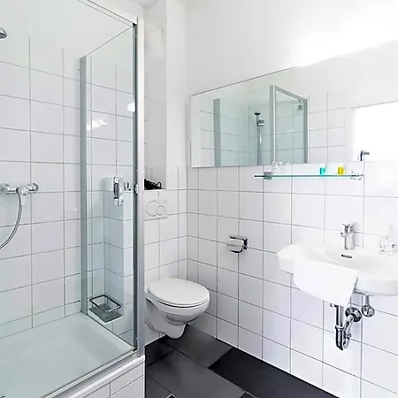Apartahotel The Square 3*