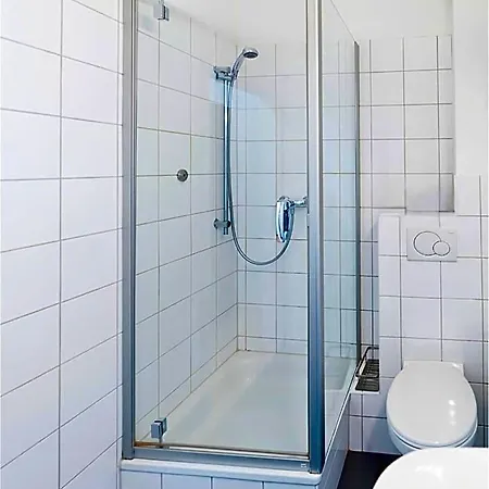 The Square 3* Coburg